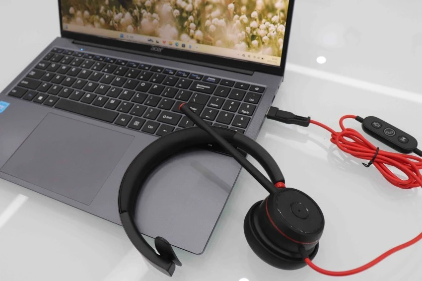 Noise Cancelling Teams Headset  high quality